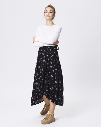 moss-copenhagen-joyce-skirt_1180x1476c