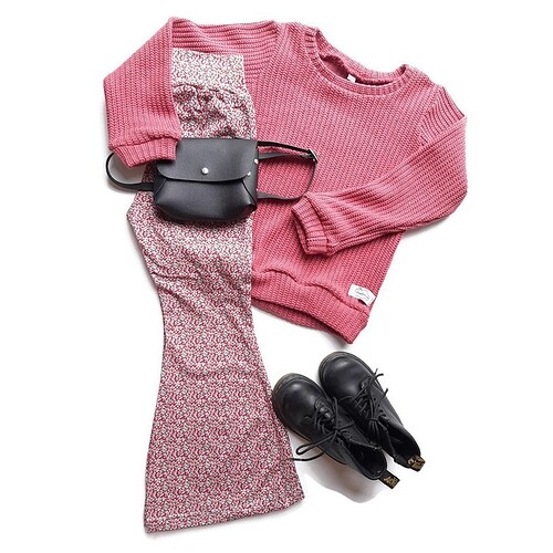 handgemaakte-flared-broek-small-flowers