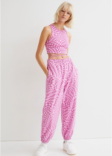 Screenshot_20220222-204634_H&M~2