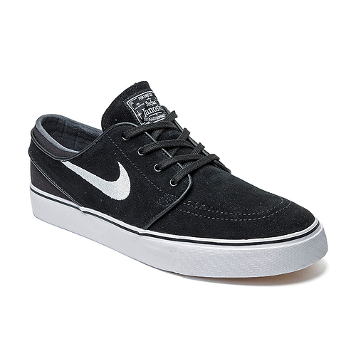 nike-sb-janoski-black-white-2