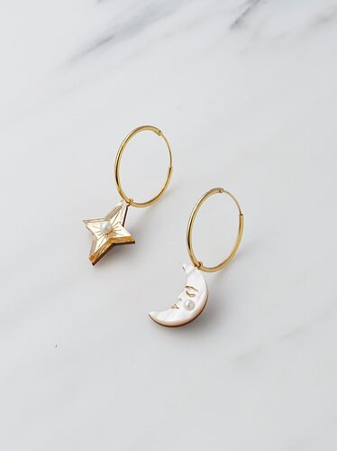moon-and-star-hoops-side_1050x