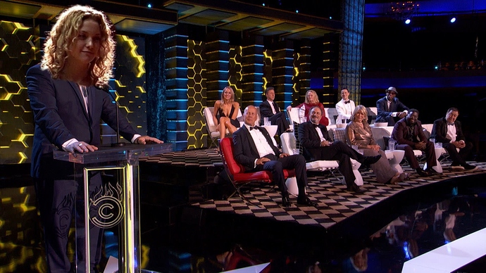 PicsArt_08-13-08.04.39