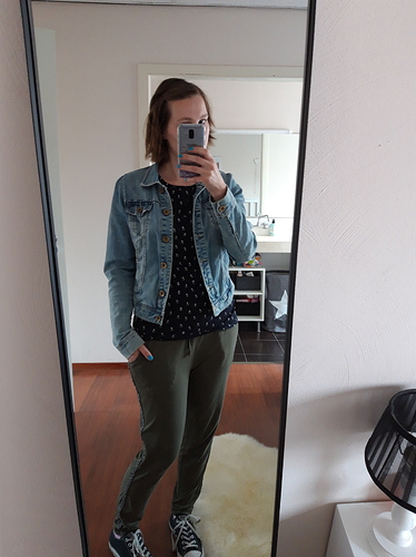 15632663035921547209570317712157