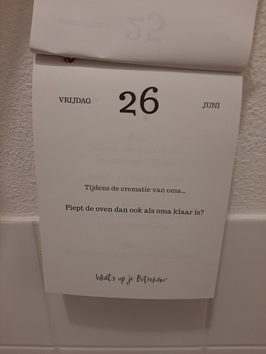 2020-06-25 23.25.53