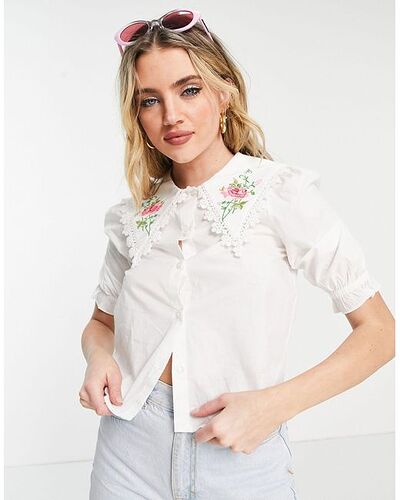 monki-white-Rosa-Blouse-Met-Borduurwerk-Op-Kraagje