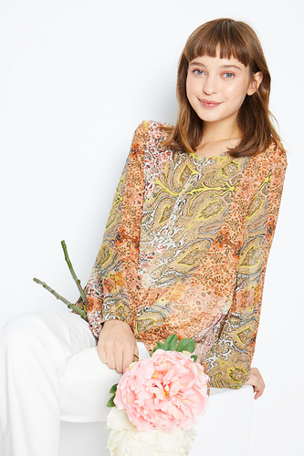 crewneck-printed-blouse