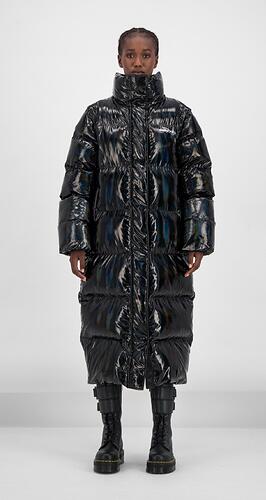 daily-paper-jackets-womens-black-holographic-gubl-puffer-coat