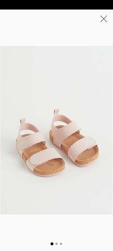 Screenshot_20220425-141439_H&M