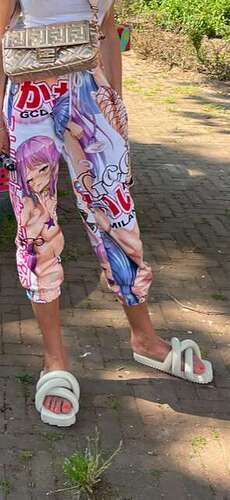 hentai_streetwear