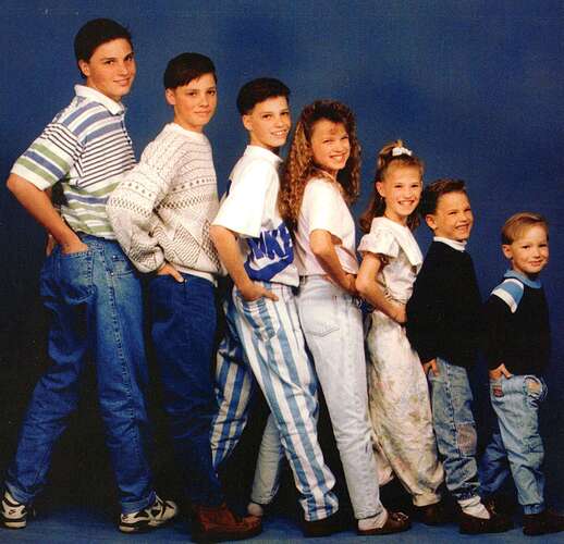 80s-awkward-family-portraits-2