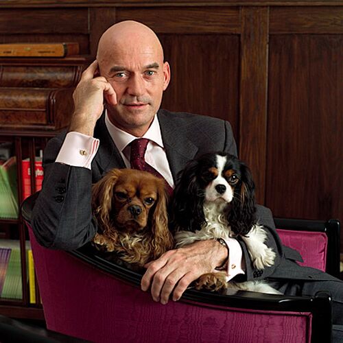pim-fortuyn-met-zijn-2-hondjes2