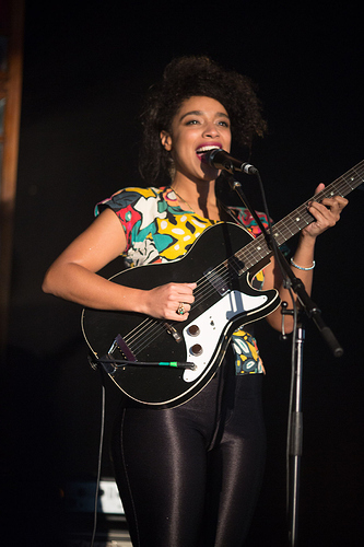 1200px-Lianne_La_Havas_Sydney_2013