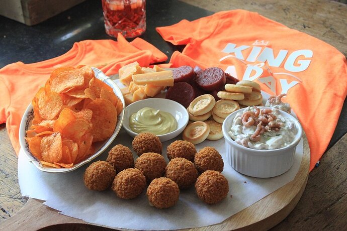 Borreltips-voor-Koningsdag-Borrelplank-samenstellen