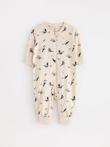 beige-pyjamas