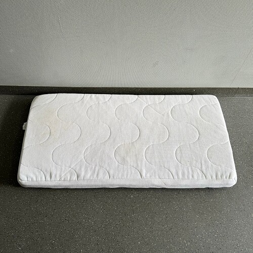 Matras 1