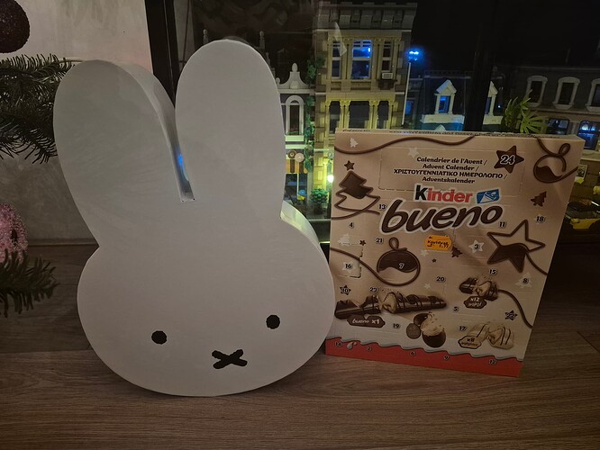 1764348937537884972419246264216