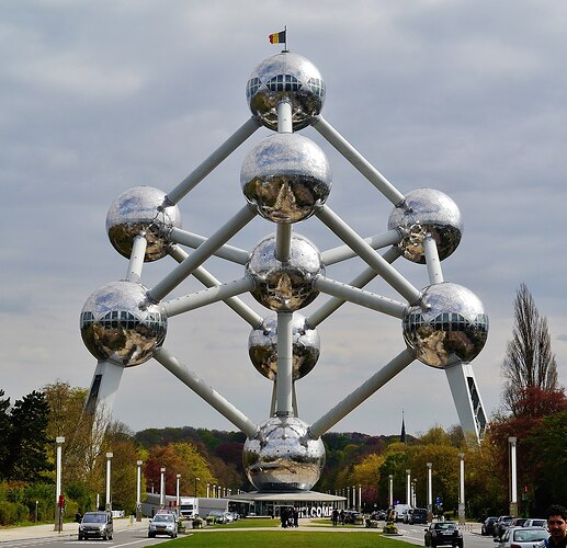 1200px-Laeken_Atomium_06 (1)