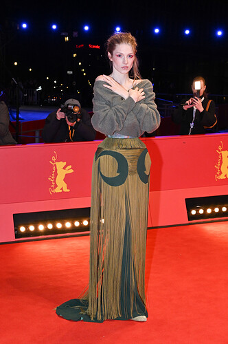 hunter-schafer-margiela-couture-berlinale
