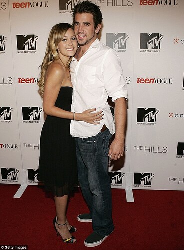 1415922223740_Image_galleryImage_LOS_ANGELES_MAY_31_Cast_m