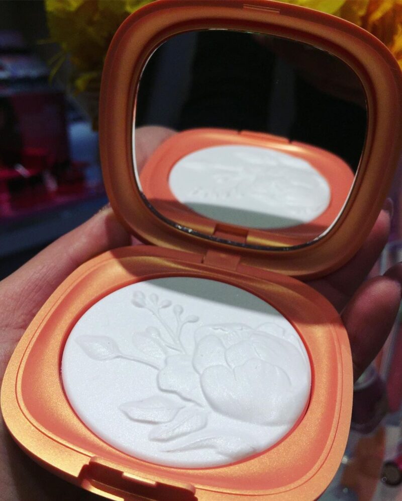 kiko-tuscan-sunshine-perfecting-powder-800x996