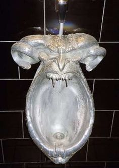 b8215f9d35c18034f13ed02f5351fd88--toilet-art-toilet-brush