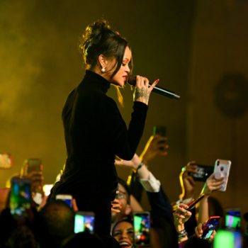 rihanna-350x350