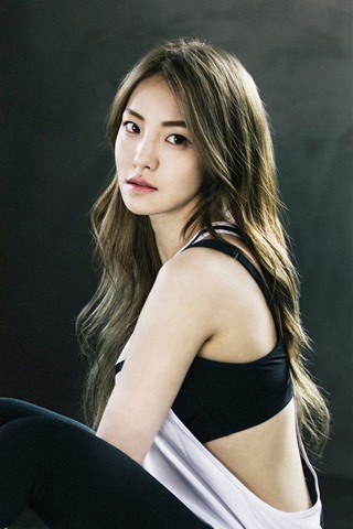 Nam-Yujeong-Brave-Girls-12_iphone_320x480